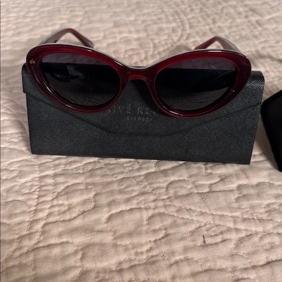 Prive’Revaux “Inside Job” sunglasses - Picture 2 of 7